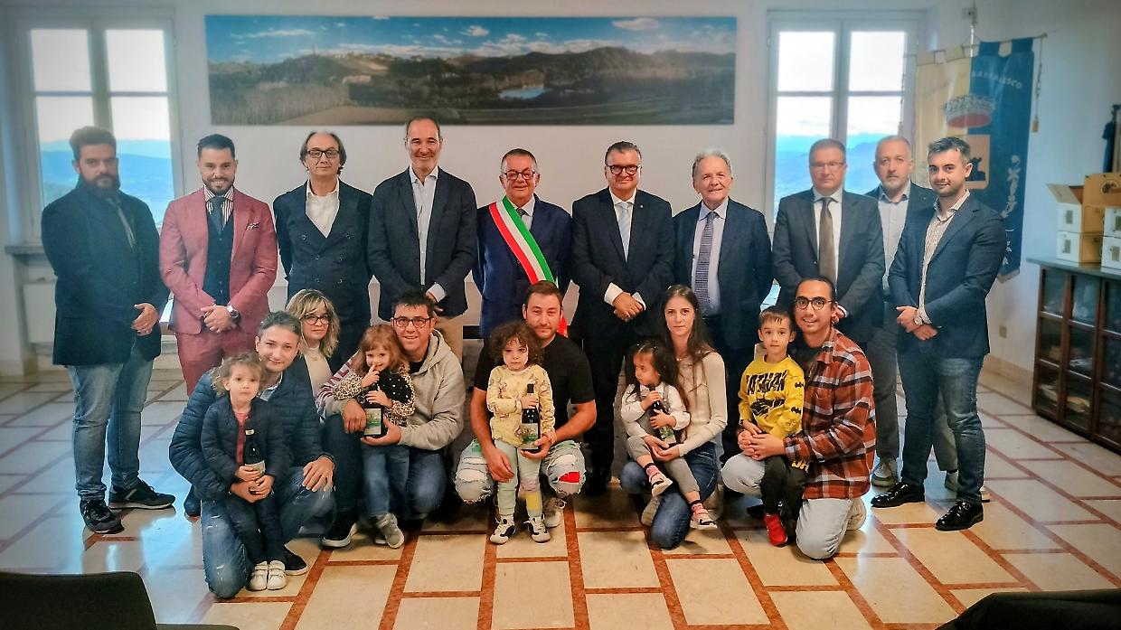 Barbaresco celebra i nuovi cittadini e i neo maggiorenni