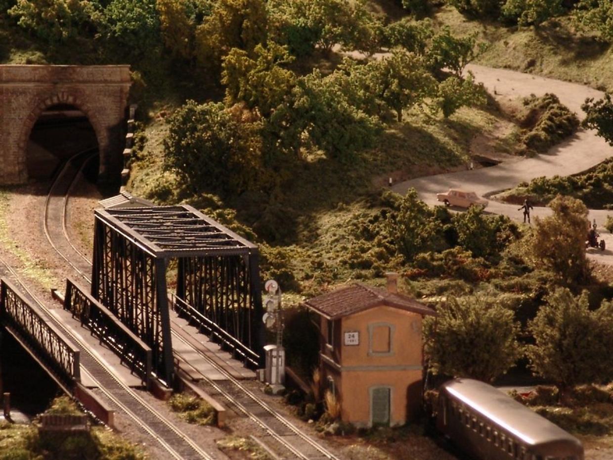 A Torino treni e paesaggi in miniatura in occasione dei 50 anni di Arcamodellismo