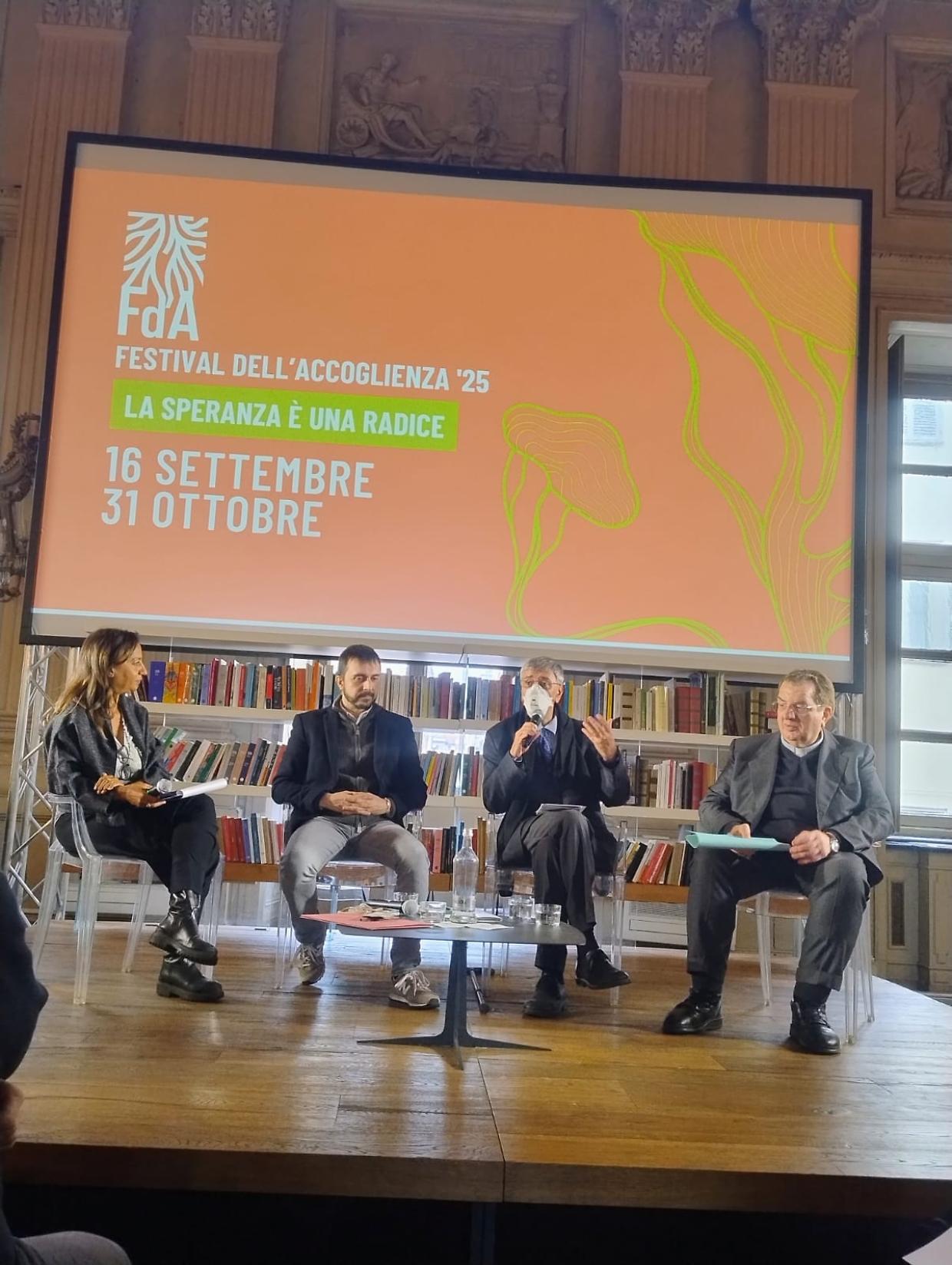 Uno straniero su tre a Torino lavora ma è povero, Dovis, di Caritas: "Hanno gli stessi problemi degli italiani"