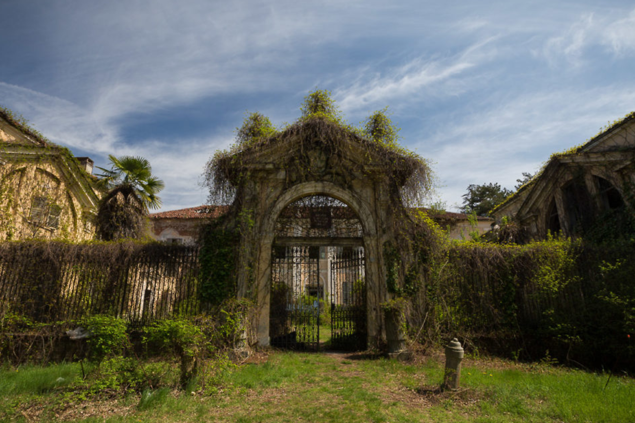 Villa Moglia, la regina dimenticata delle colline torinesi tra storia, misteri e presenze inquietanti