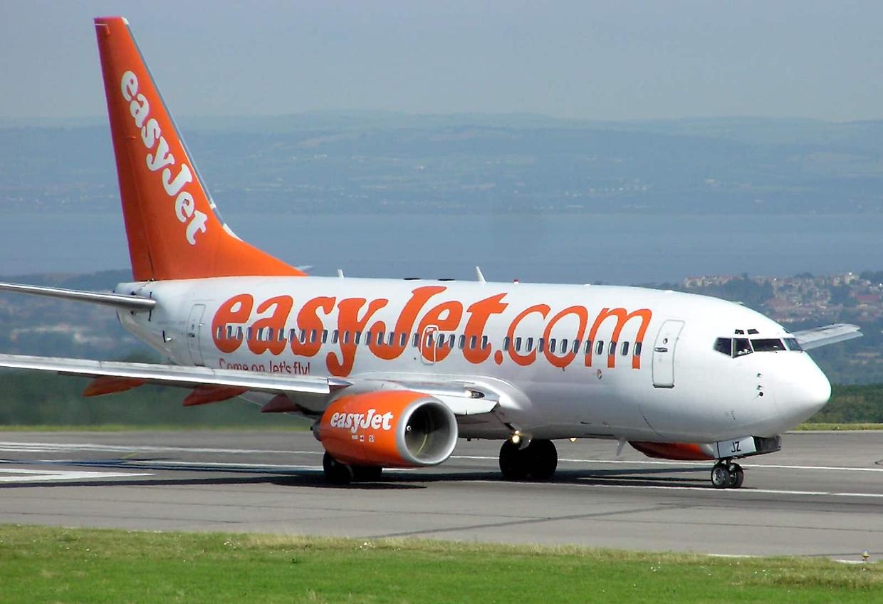 Fotografa l'aereo e EasyJet lo lascia a terra. La strana disavventura dell'oncologo torinese Claudio Zanon
