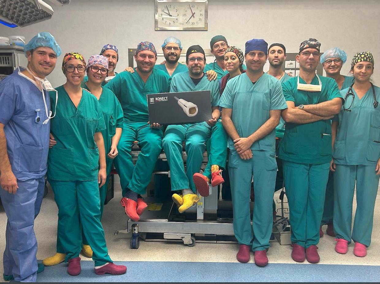 Torino, primo impianto “a specchio” al mondo: condotto aortico Konect su paziente con cuore a destra