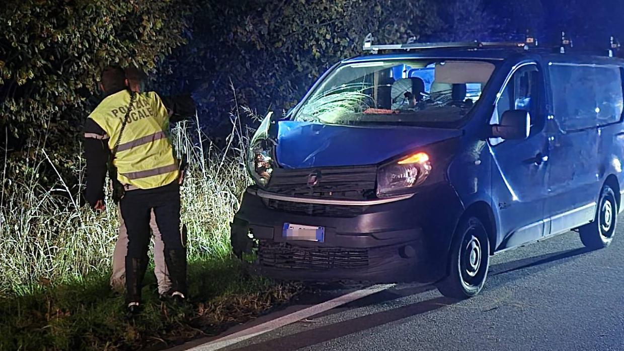 Il furgone che ha investito e ucciso la donna
