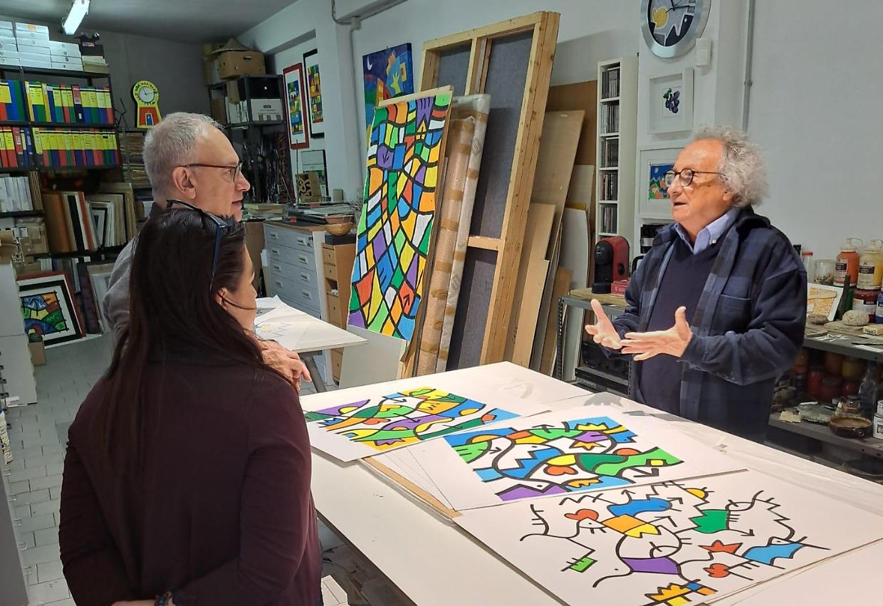 Pinerolo, la facciata della nuova biblioteca sarà dipinta da Coco Cano