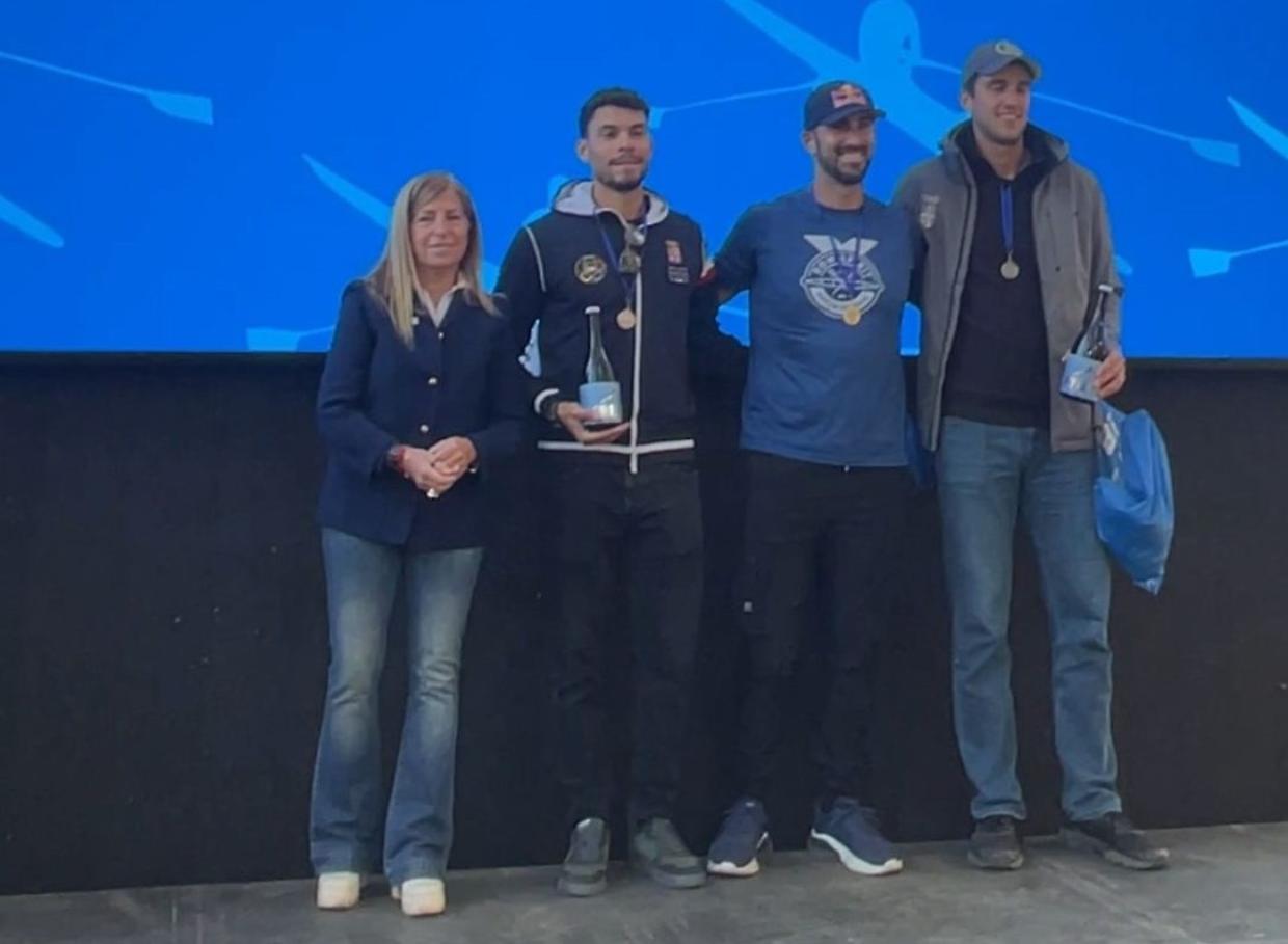 Nella 34ª SilverSkiff la conferma è Martin Sinkovic e la novità Lauren Henry