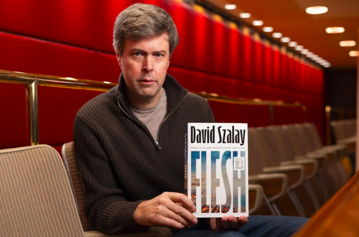 David Szalay vince il Booker Prize 2025 con "Nella carne"