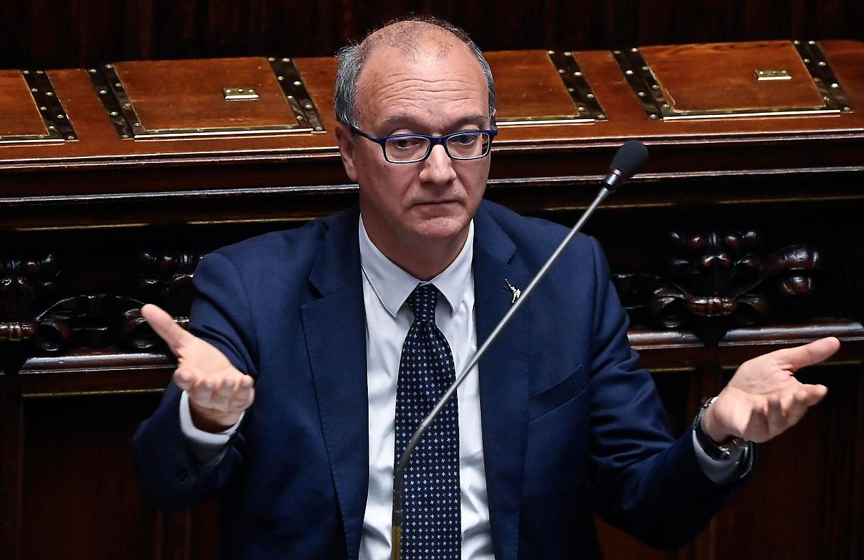 Educazione sessuale a scuola: cosa prevede davvero il nuovo ddl Valditara