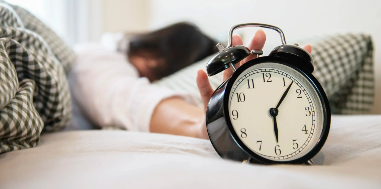 Ora legale tutto l’anno: il Parlamento avvia la discussione