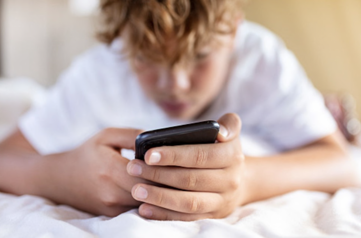 I social sono dannosi? Il Moige ed un gruppo di famiglie lanciano una class action contro le big tech