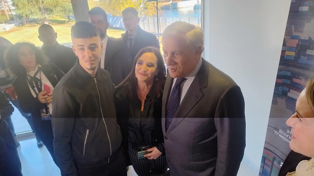 Mattia, 20 anni: il mio amore per Tajani