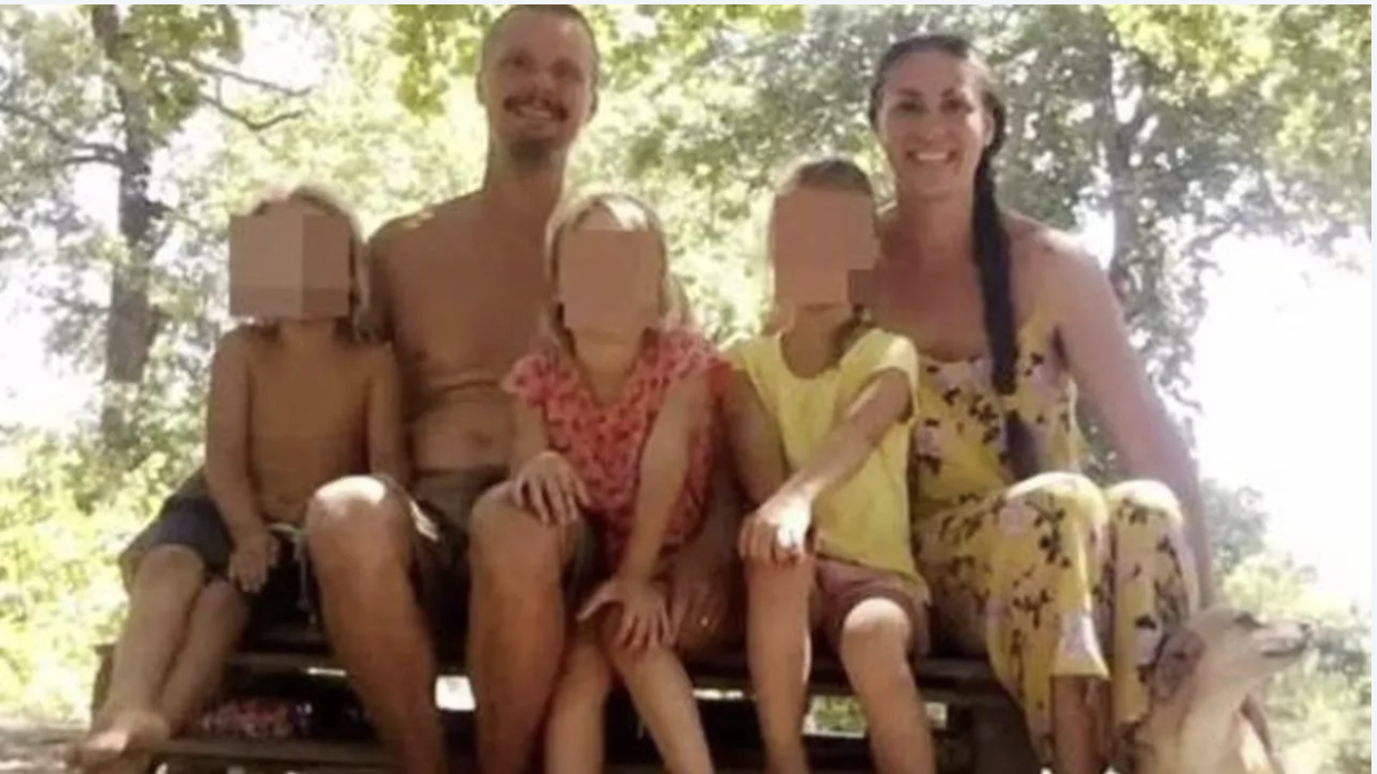 La famiglia nel bosco: rifugio o reato? Ecco cosa non si perdona a quei genitori