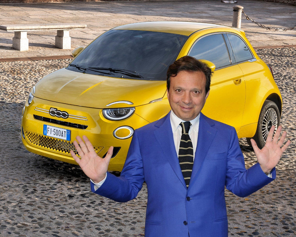 Piero Chiambretti, un Gal&agrave; dei (Fiat) 500 su Canale 5: paga Elkann