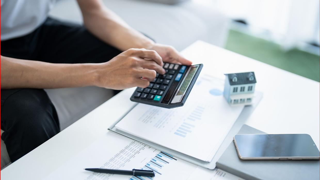 Gas, prezzi in caduta: cosa significa per il Piemonte e per le bollette?