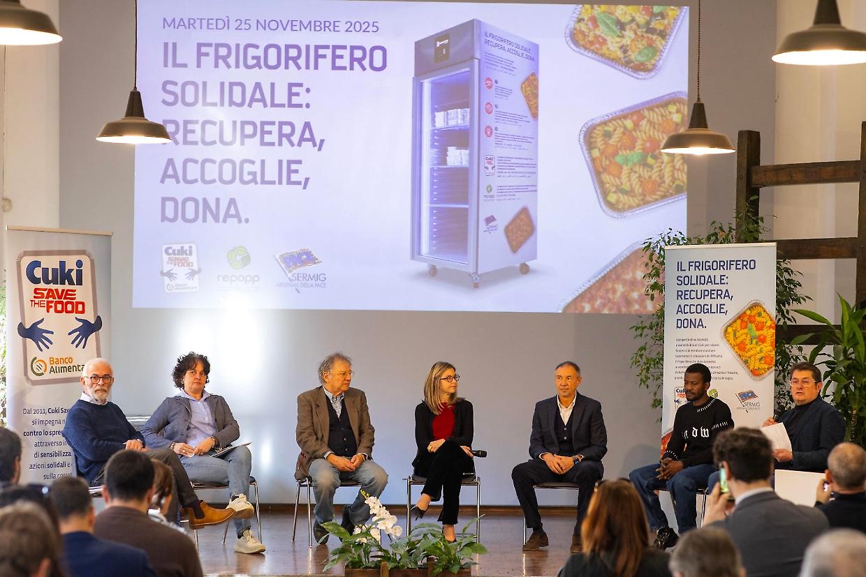 Nasce il Frigorifero Solidale al Sermig, 240 pasti a settimana contro lo spreco