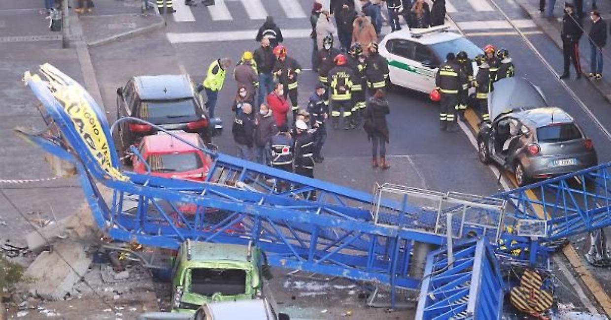 «Io eseguivo ordini»: il manovratore e il crollo della gru in via Genova costato tre vite