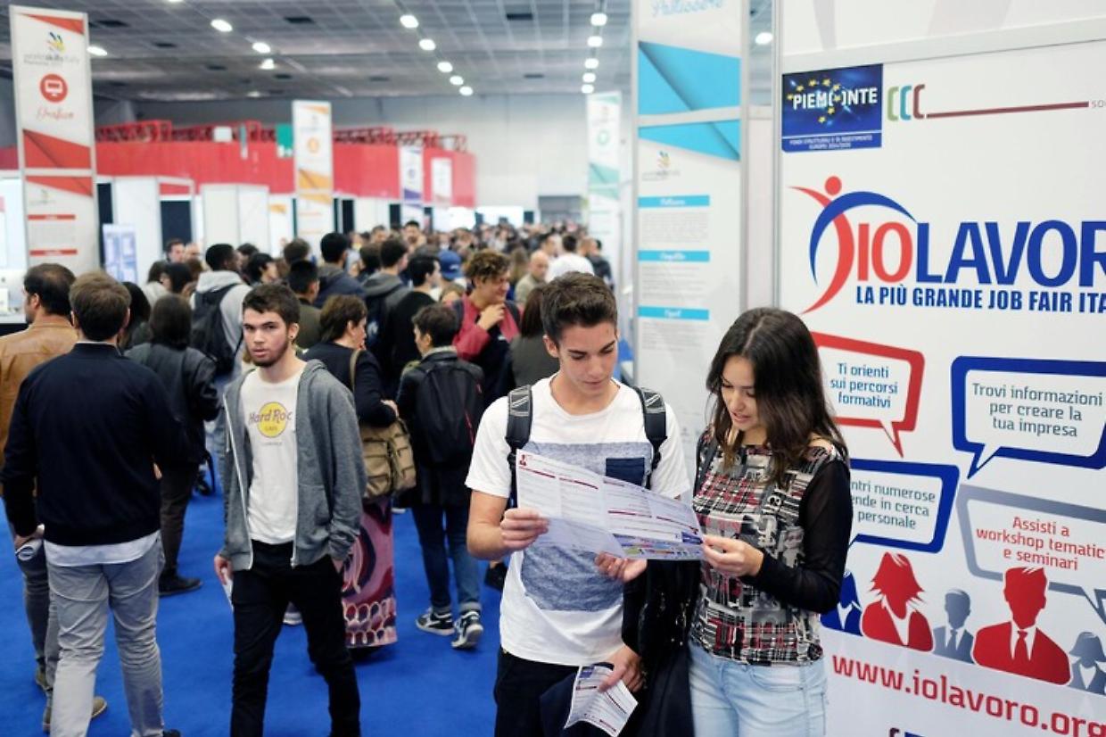 IoLavoro arriva a Beinasco, concludendo l'ultima tappa del 2025