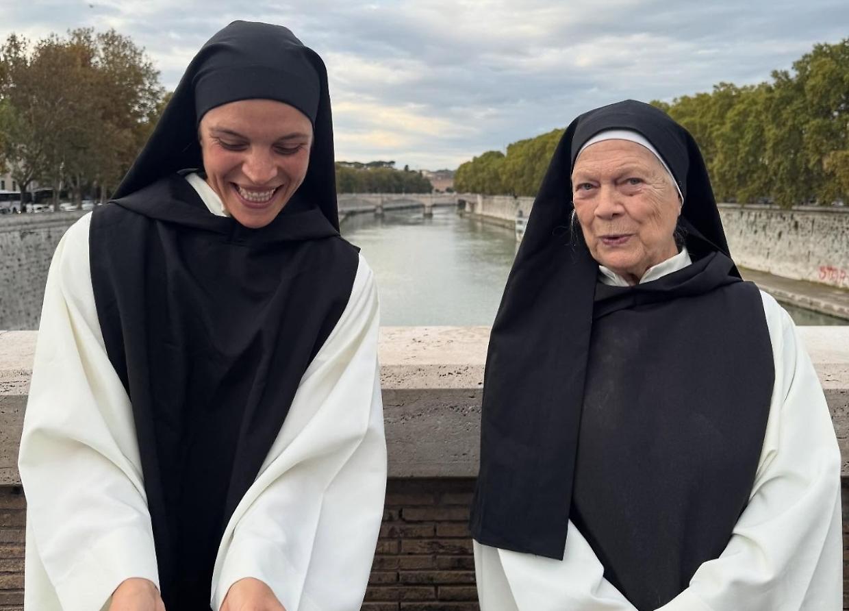 Sembravano suore, ma era tutto finto: il segreto di “Vita da Suore"