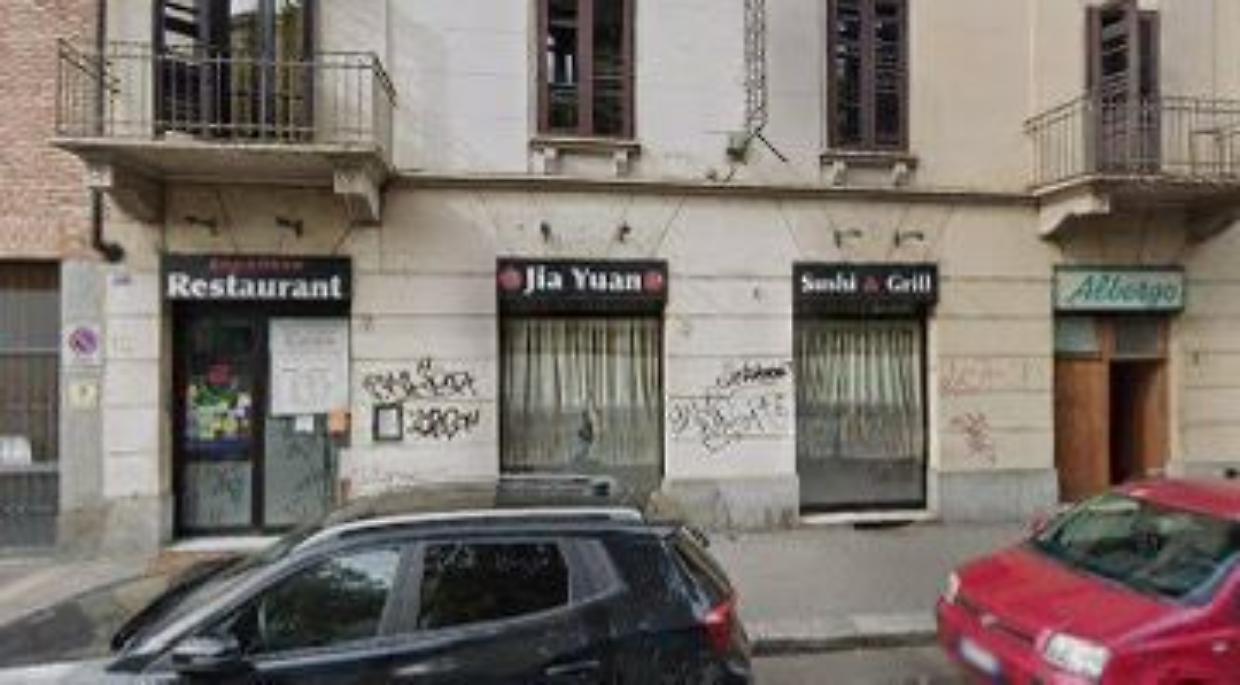 Quarant’anni, trovato morto in un hotel di Torino: probabile overdose