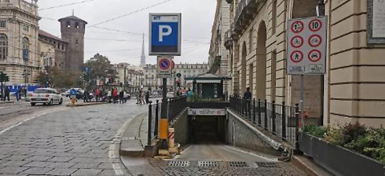 Piazza Castello, 610mila euro per il restyling del parcheggio sotterraneo