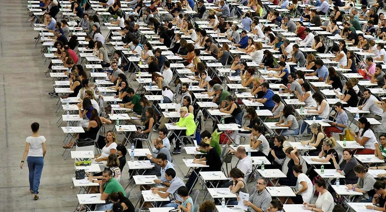 Concorso Pnrr 3, errori nei quesiti della prova scritta