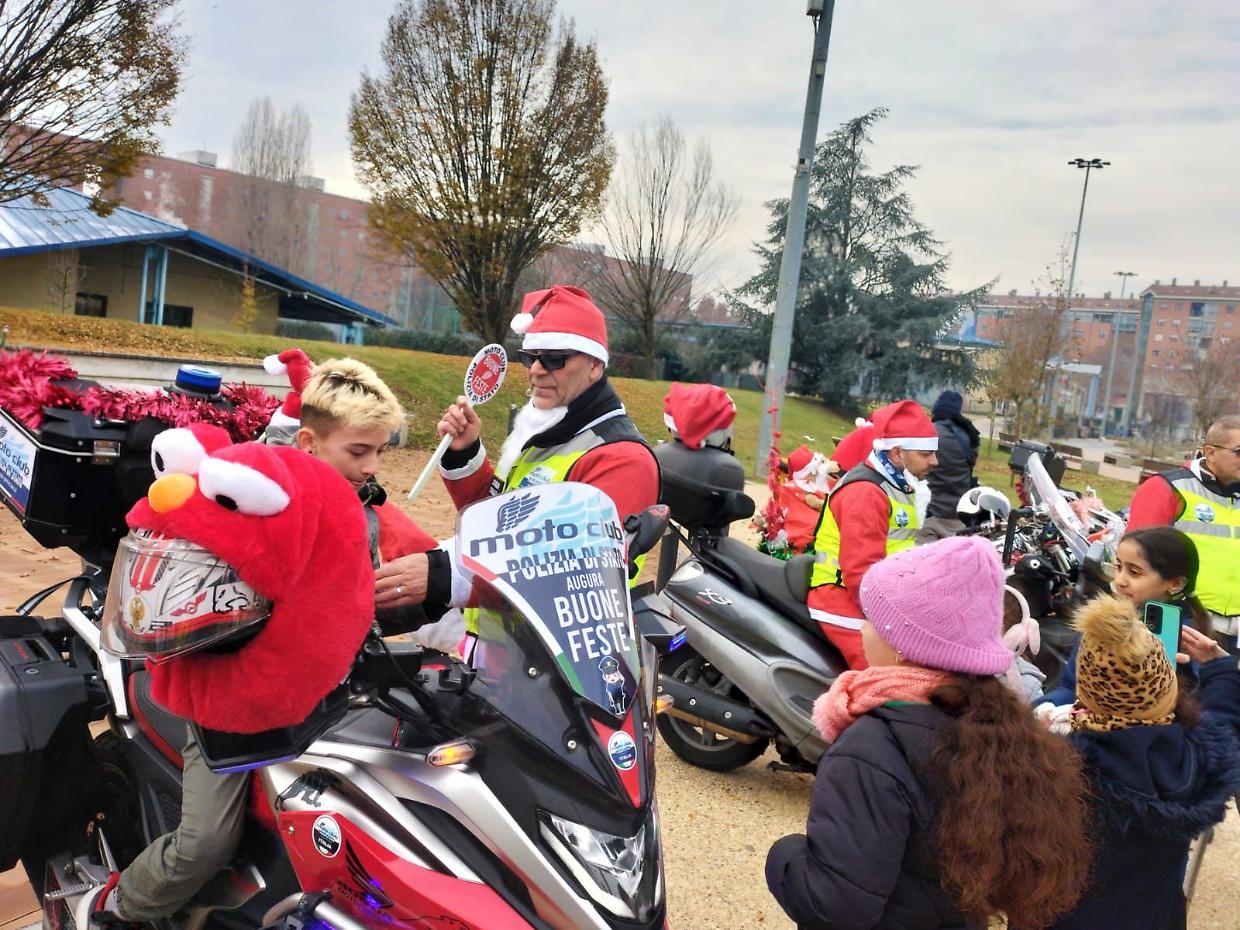 Venerdì l’invasione dei Babbi Natale in moto: festa in piazza Di Vittorio