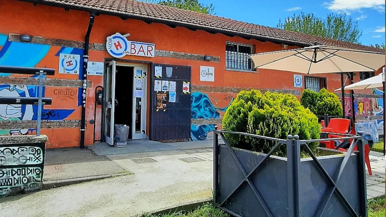 Alba, bar della zona H nel mirino: l’allarme suona ma la Sim non avvisa le pattuglie