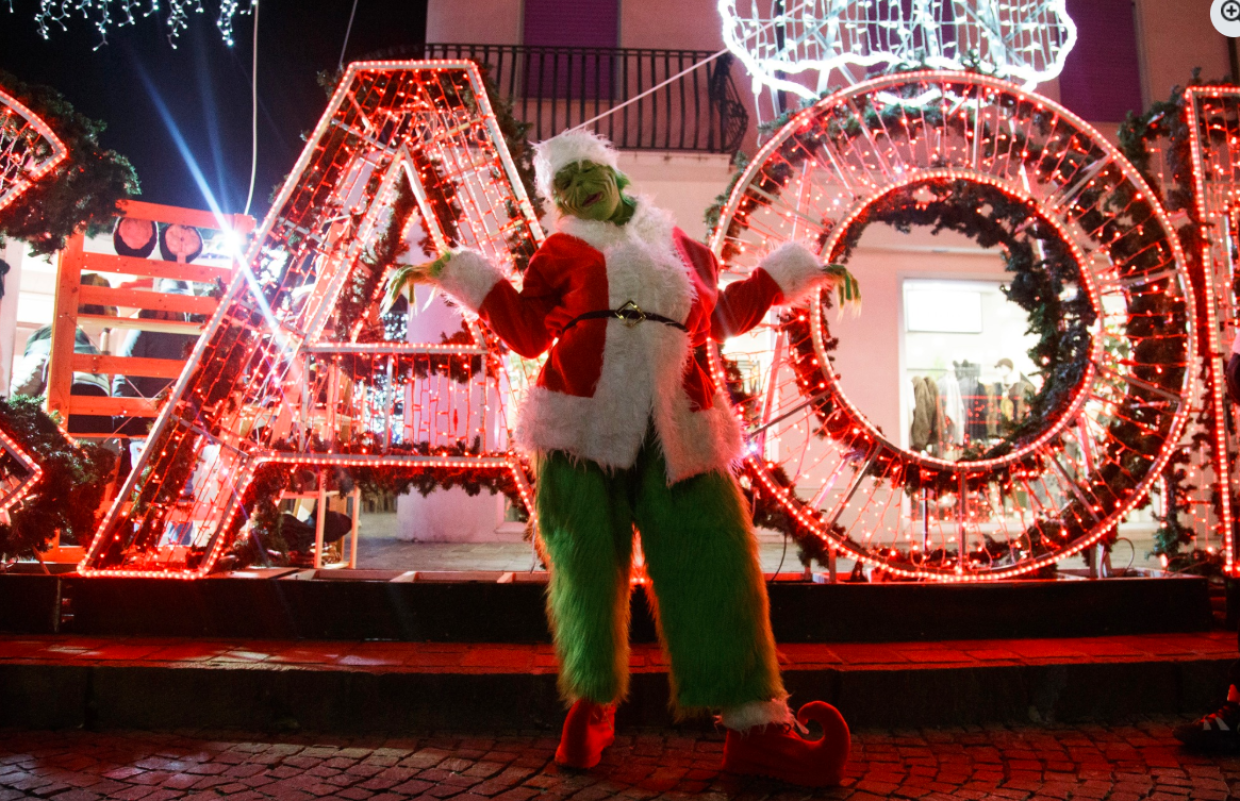 Il Grinch conquista Venaria: un villaggio tematico tutto da vivere per l’Immacolata