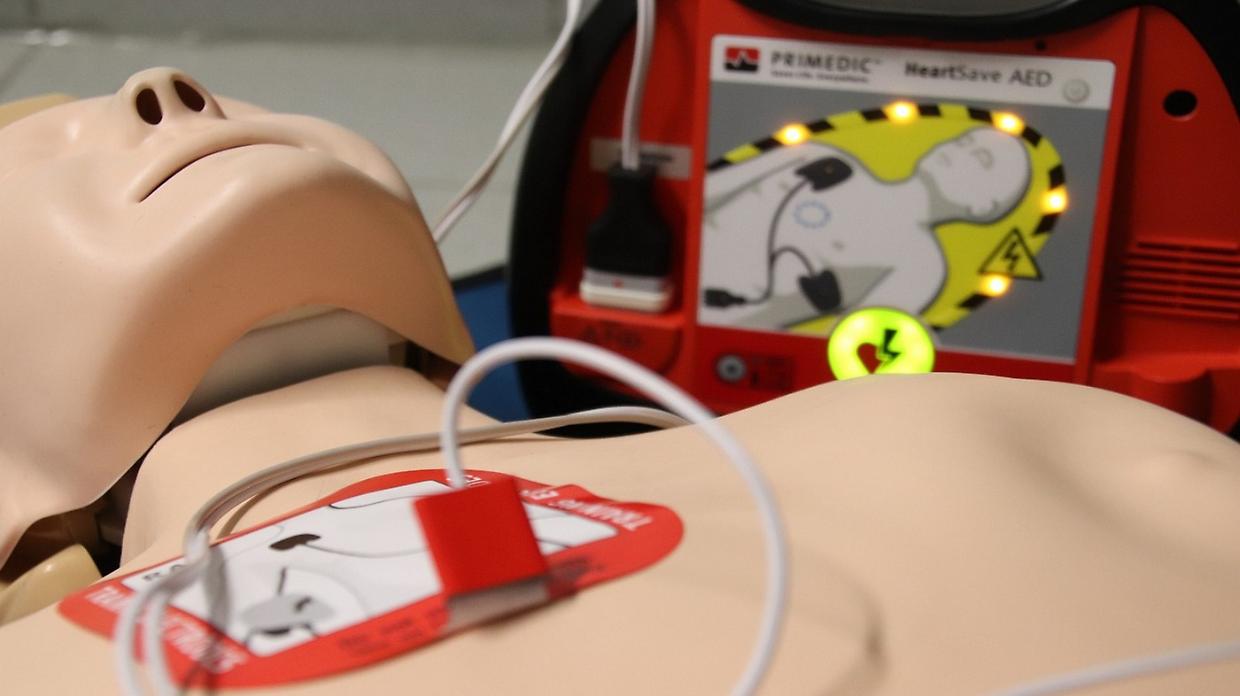 Montagna più sicura in Piemonte: 72 rifugi dotati di defibrillatori