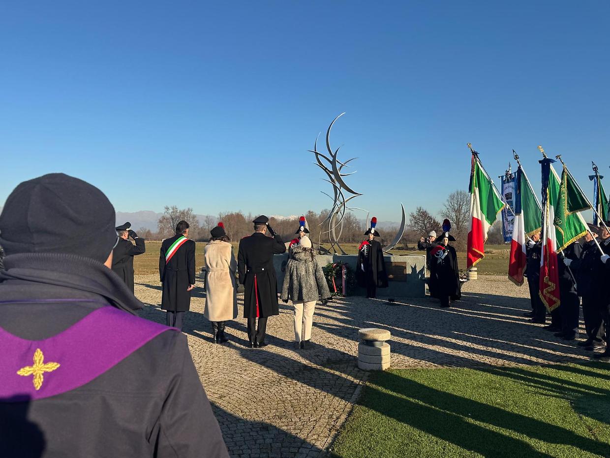 Commemorazione e speranza: Volpiano ricorda i quattro carabinieri caduti nel disastro aereo di ventisette anni fa