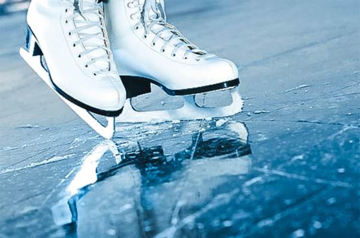 Ice Teen Party al parco Le Serre, una serata sul ghiaccio per i pi&ugrave; giovani