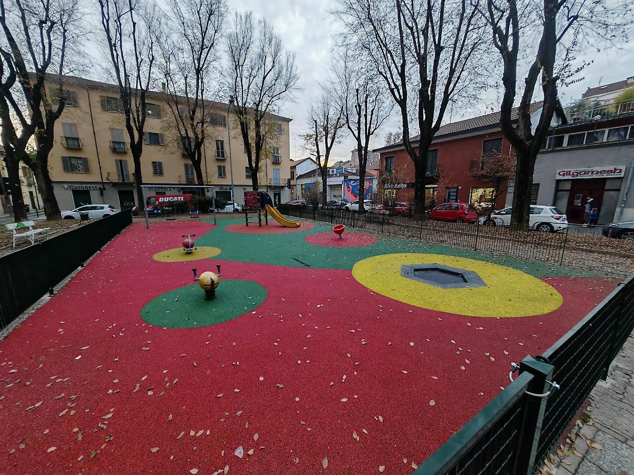 Campidoglio: riaperta l'area gioco di Piazza Moncenisio riqualificata e ampliata con Fondi PNRR
