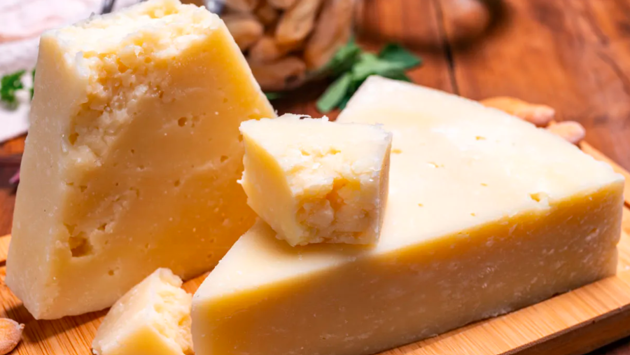 Cina impone dazi provvisori sui prodotti lattiero-caseari europei