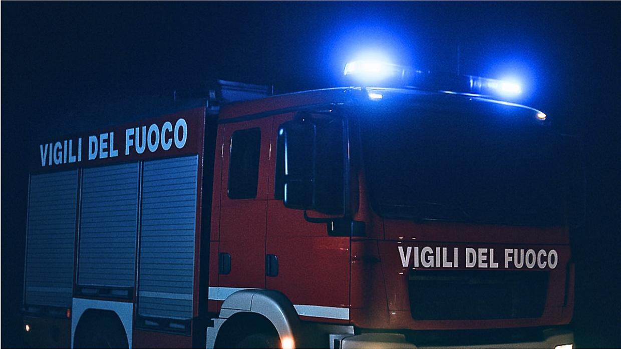 Scontro frontale sulla provinciale 163 a Novello: 26enne grave, ma non in pericolo di vita