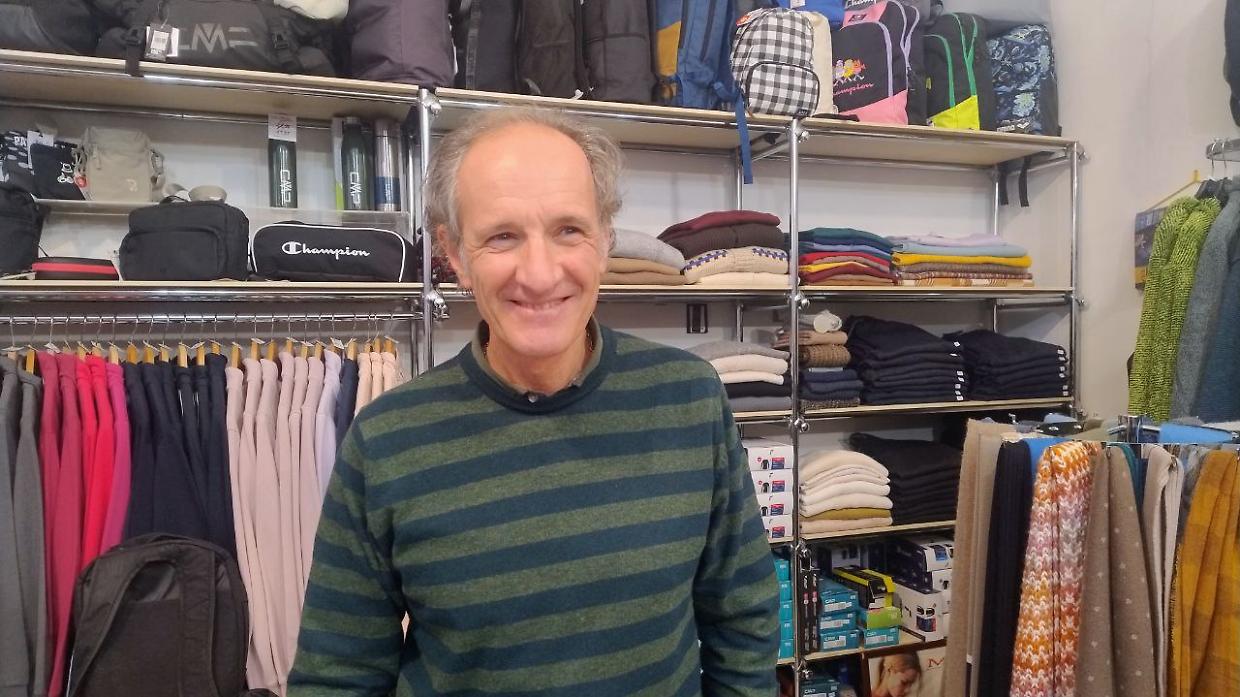 "Noi blindati in negozio accoglievamo chi scappava dal corteo": il racconto della guerriglia