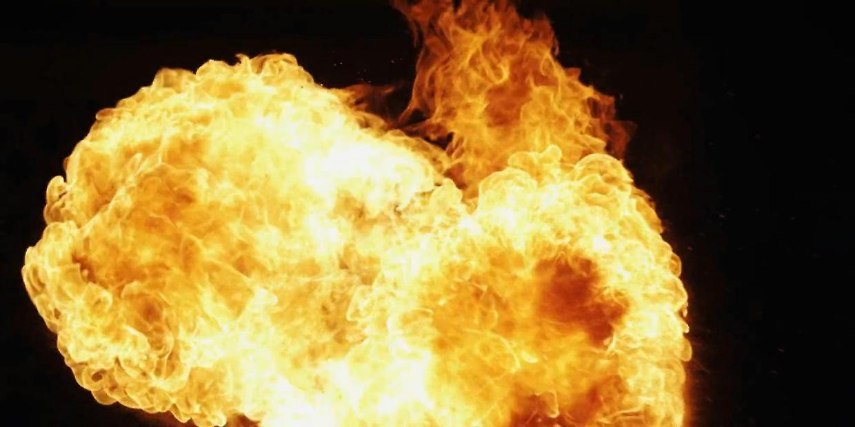 Esplosione di una cisterna GPL sull'A1 a Teano, autogrill evacuato e traffico paralizzato