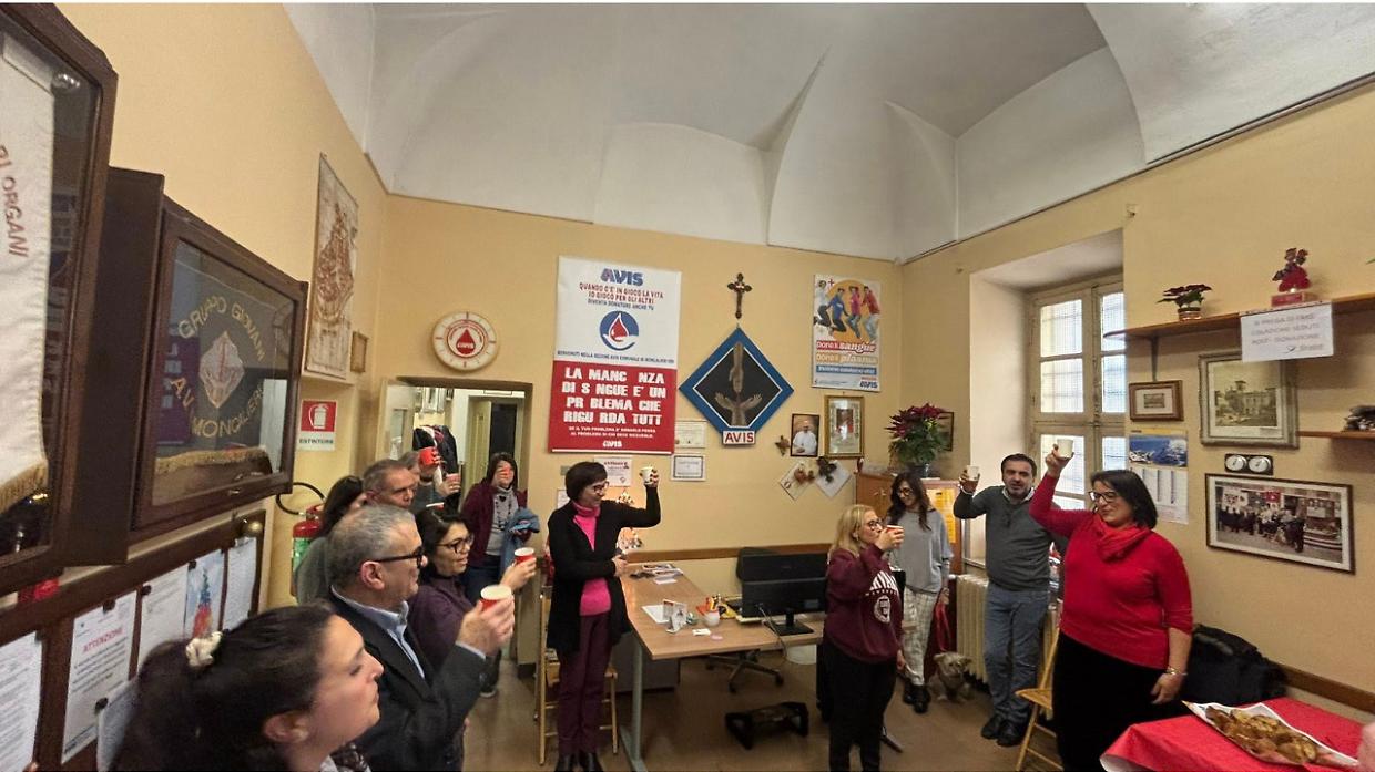 Moncalieri abbraccia i suoi donatori: la citt&agrave; premia i volontari Avis