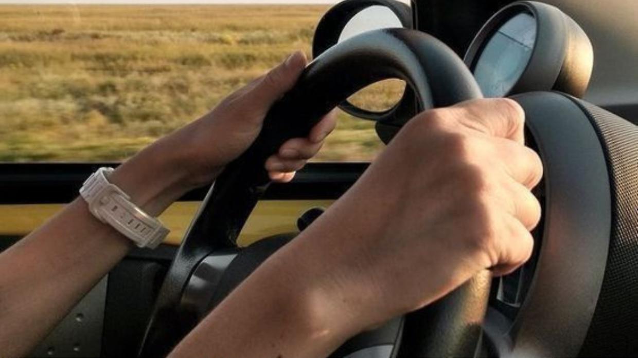 Nuove regole per ottenere la patente B: 8 ore obbligatorie e guida strutturata per i neopatentati