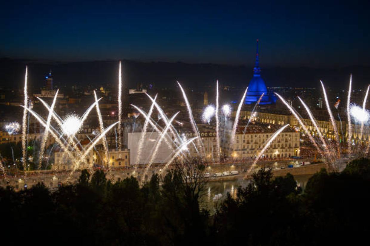 Torino, notte di Capodanno con pi&ugrave; chiamate al 118
