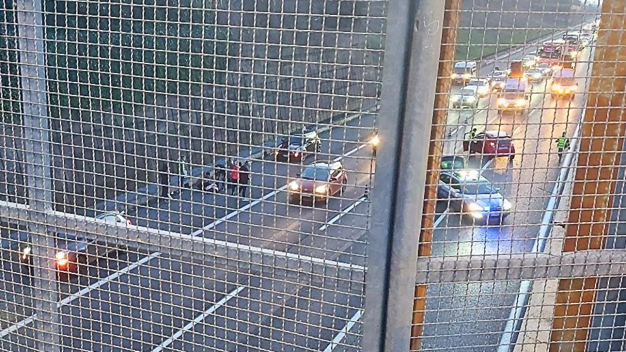 Contromano sulla tangenziale di Torino: con la Panda percorre sette chilometri, poi il frontale