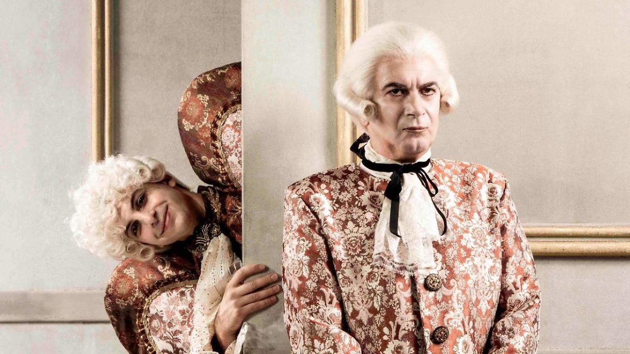 Asti, al Teatro Alfieri la sfida tra Salieri e Mozart: Amadeus accende la stagione della prosa