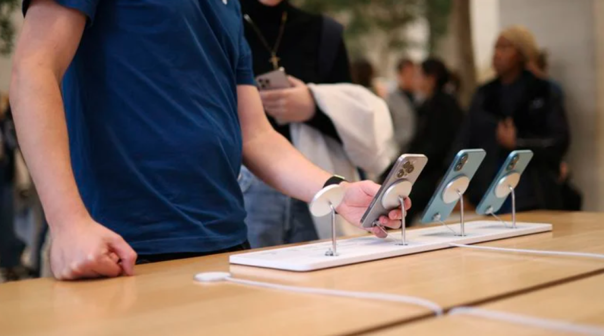 Nel 2026, aumentano i prezzi di telefoni e PC: l'effetto della RAM