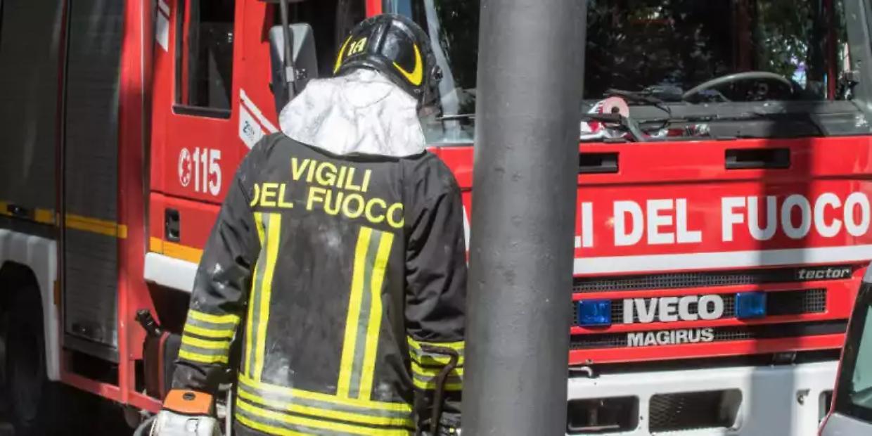 Attimi di paura a San Francesco al Campo, stufetta prende fuoco, una donna ricoverata