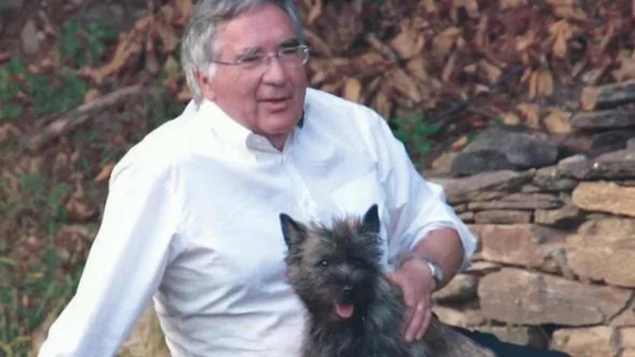 Addio a Riccardo Ravera, medico di Ivrea: anestesista dal sorriso gentile, innamorato dei cani