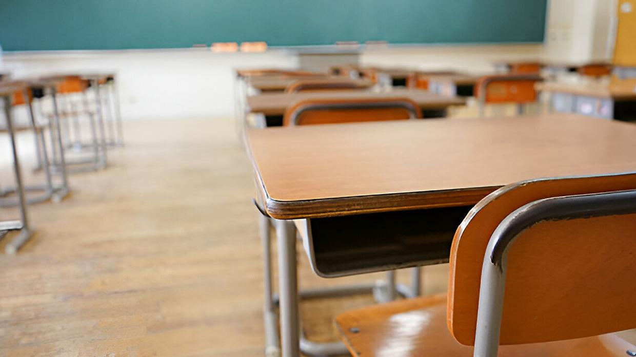 Perdita d&rsquo;acqua alla sede dell&rsquo;istituto comprensivo Gianni Rodadi: scuola chiusa e famiglie nel caos