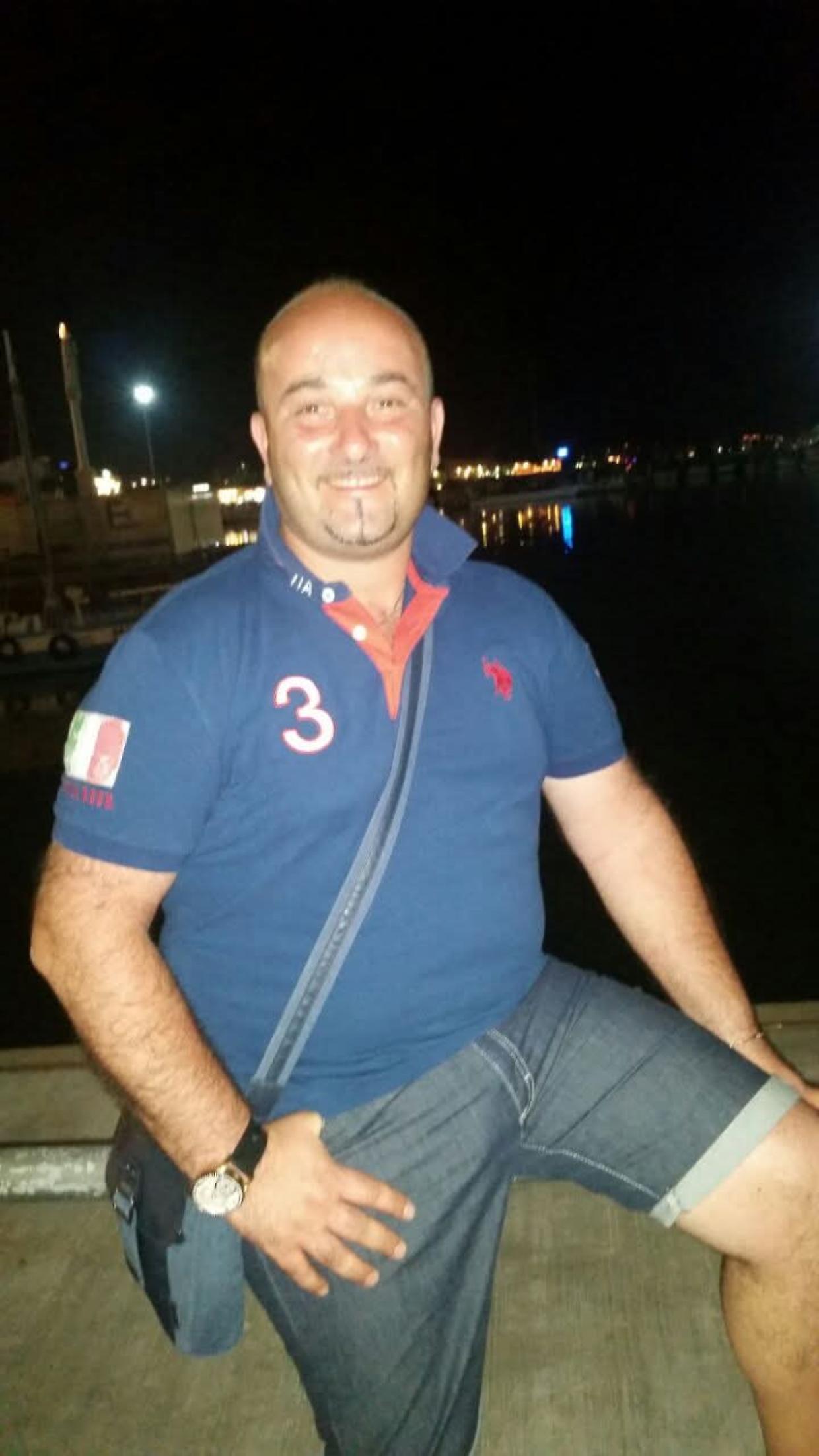 Incidente nella notte a Ivrea: muore un 51enne