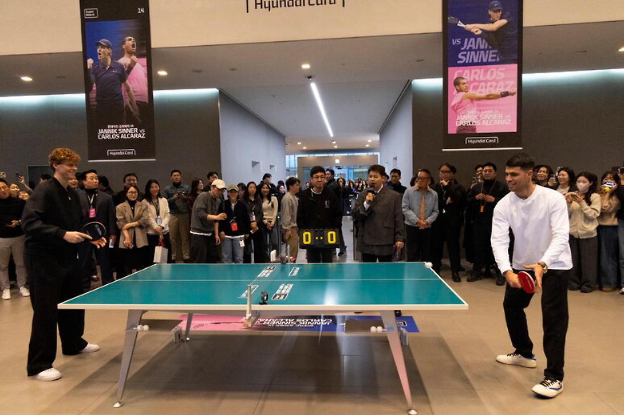 Jannik Sinner e Carlos Alcaraz pronti per l'esibizione milionaria per le prima volta in Corea