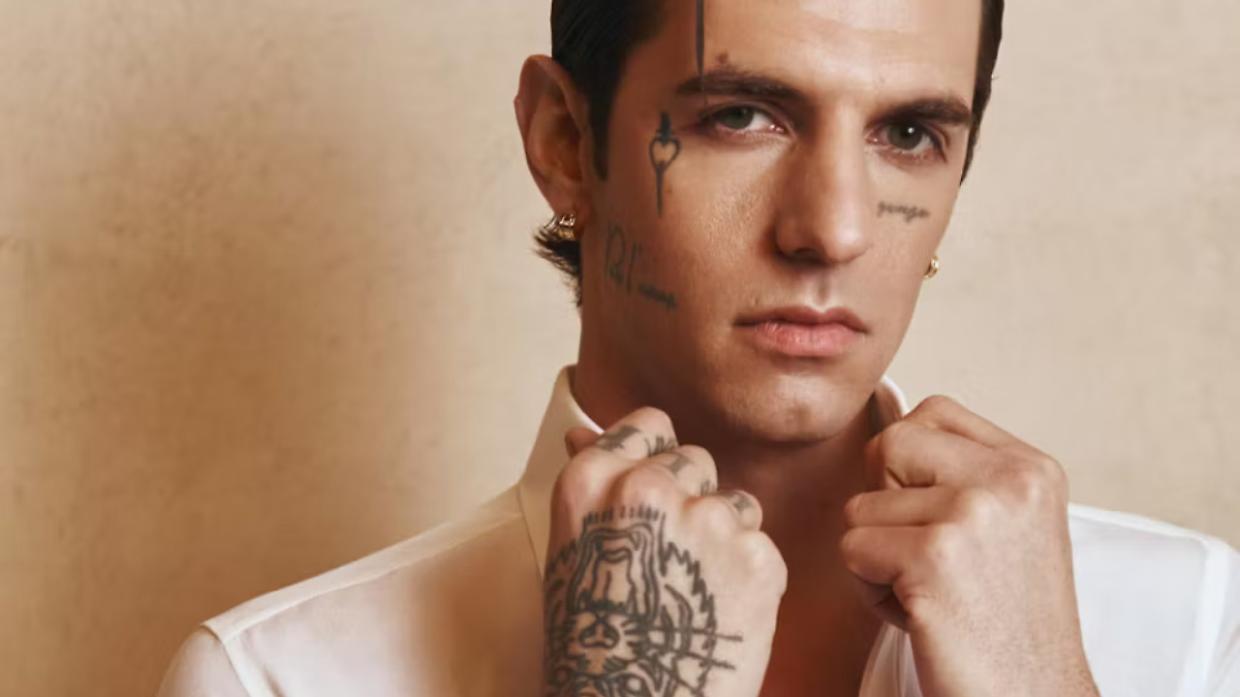 Crans-Montana, il dolore che unisce: il messaggio di Achille Lauro