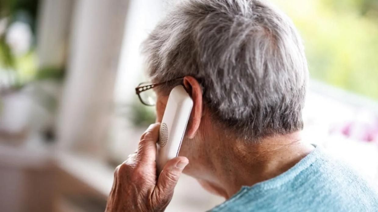 Truffa con spoofing a Nizza Monferrato: anziano perde 18mila euro, denunciate due donne