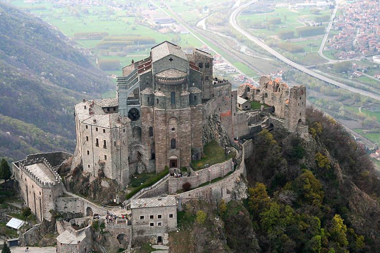Alla scoperta della biblioteca segreta alla Sacra di San Michele