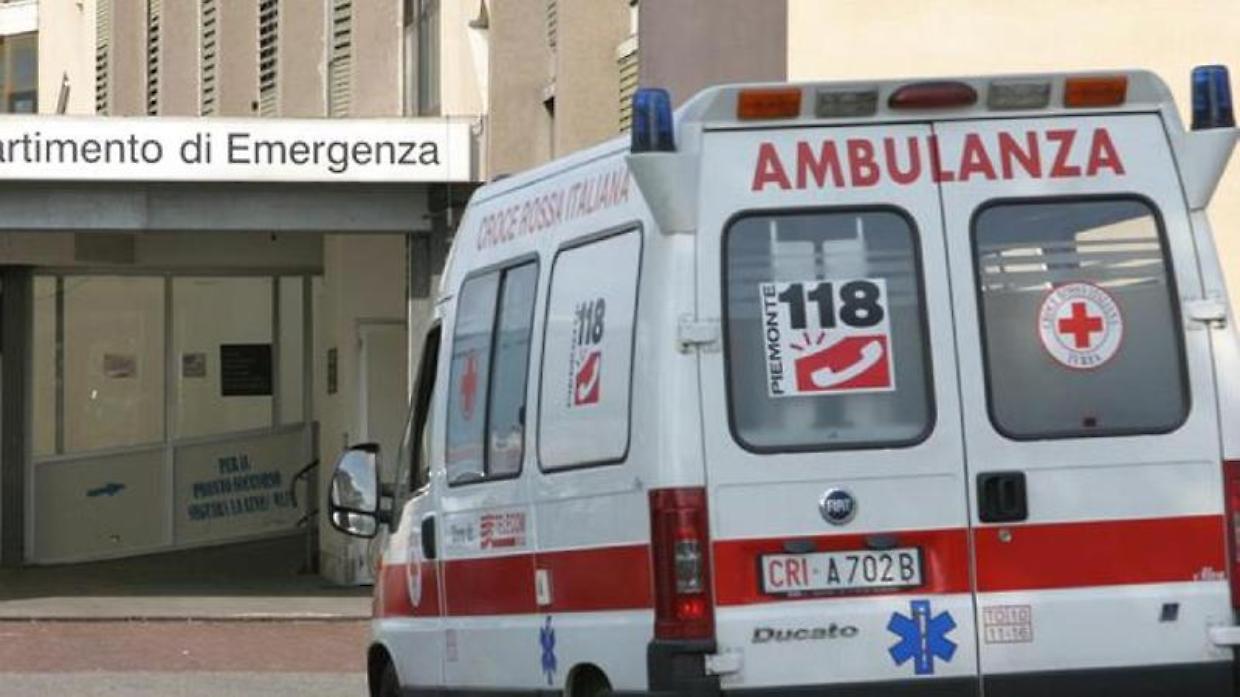 Torino Santa Rita, cade dal balcone in via Baltimora un 51enne in condizioni critiche
